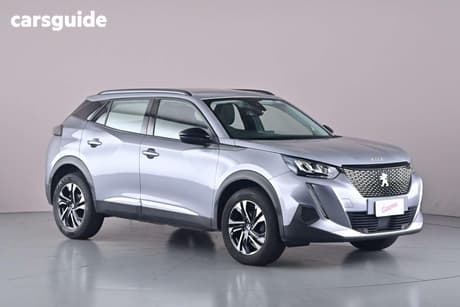 Grey 2022 Peugeot 2008 Wagon Allure