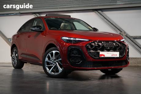Red 2025 Audi Q5 Sportback Tfsi 150Kw