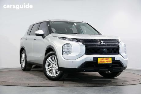 Silver 2023 Mitsubishi Outlander Wagon Es 5 Seat (Awd)