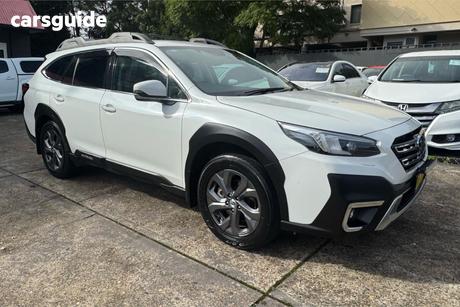 White 2020 Subaru Outback Wagon Awd