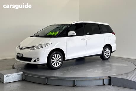 White 2016 Toyota Tarago Wagon Gli