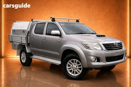 Silver 2015 Toyota Hilux Dual Cab Utility Sr5 (4X4)