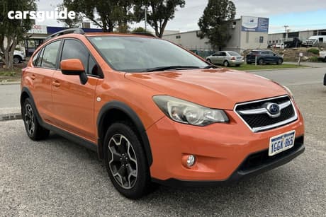 Orange 2015 Subaru XV SUV 2.0I
