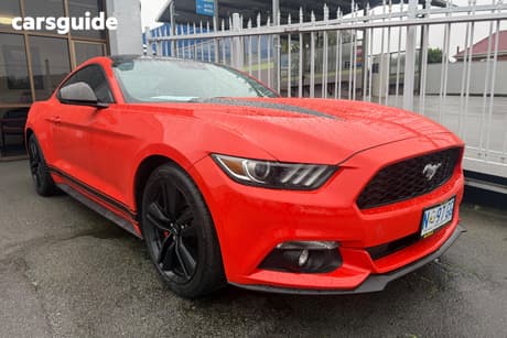 Red 2016 Ford Mustang Coupe Fastback 2.3 Gtdi