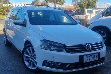 White 2011 Volkswagen Passat Wagon 125 Tdi Highline