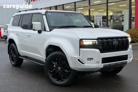 White 2025 Toyota Landcruiser Prado Wagon Kakadu
