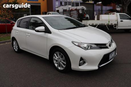 White 2013 Toyota Corolla Hatchback Ascent Sport
