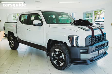 White 2025 Kia Tasman Double Cab Pick Up Sx+ (4X4) (0.9T) Body Fender
