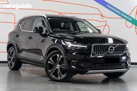 Black 2021 Volvo XC40 Wagon T4 Inscription (Awd)
