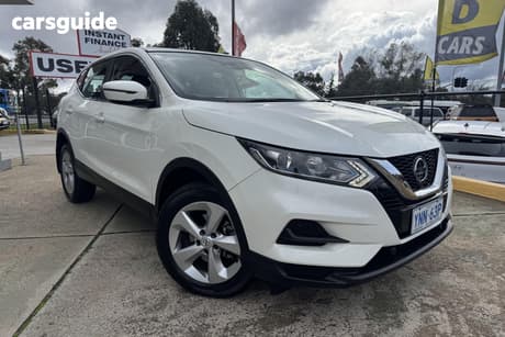 White 2019 Nissan Qashqai Wagon St