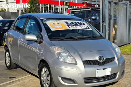Silver 2010 Toyota Yaris Hatchback Yr
