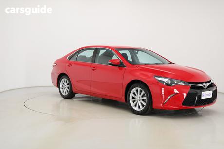 Red 2016 Toyota Camry Sedan Atara S