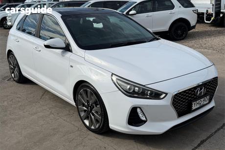 White 2018 Hyundai I30 Hatchback Sr Premium