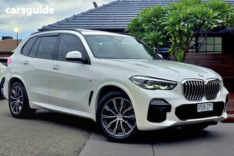 White 2019 BMW X5 Wagon Xdrive 30D