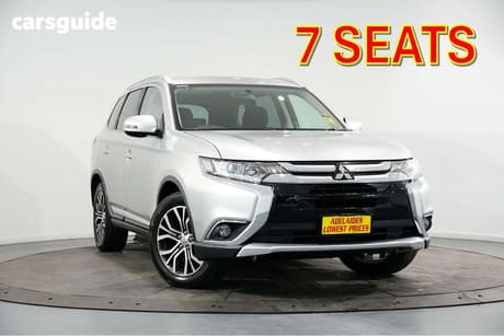 Silver 2017 Mitsubishi Outlander Wagon Ls Safety Pack (4X4) 5 Seats