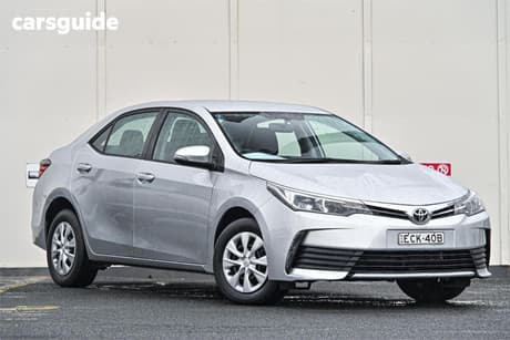 Silver 2017 Toyota Corolla Sedan Ascent