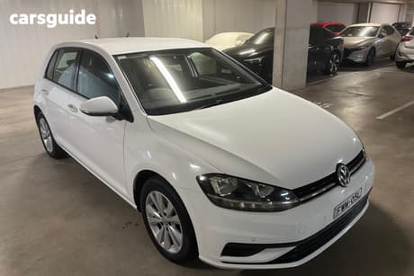 White 2017 Volkswagen Golf Hatchback 110 Tsi Trendline