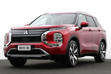 Red 2025 Mitsubishi Outlander Wagon Aspire 7 Seat (2Wd)