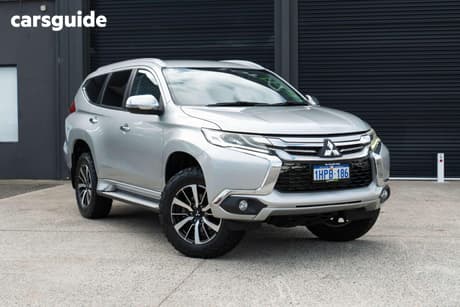 Silver 2016 Mitsubishi Pajero Sport Wagon Gls (4X4) 7 Seat