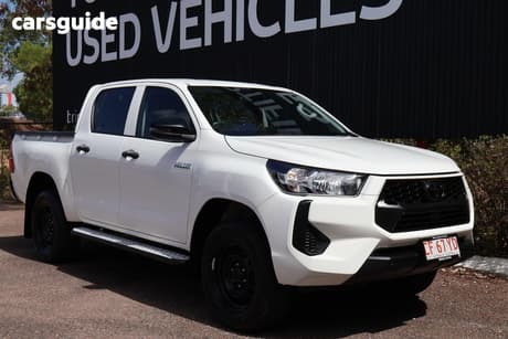 White 2024 Toyota Hilux Double Cab Chassis Workmate (4X4)