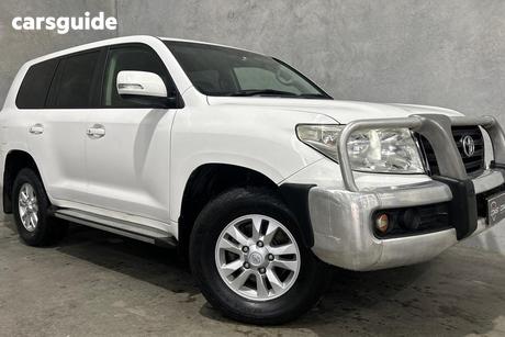 White 2013 Toyota Landcruiser Wagon Gxl (4X4)