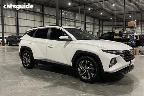 White 2022 Hyundai Tucson Wagon Elite (Awd)