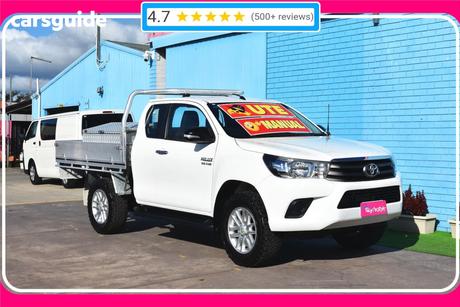 White 2016 Toyota Hilux X Cab Utility Sr (4X4)
