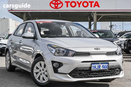 Silver 2021 Kia RIO Hatchback S
