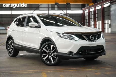 White 2014 Nissan Qashqai Wagon Ti (4X2)