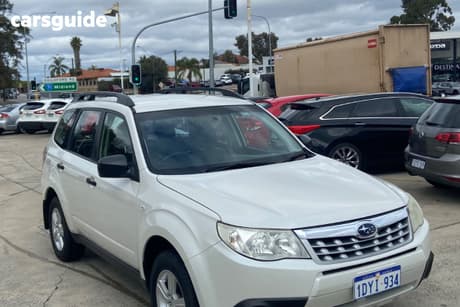 White 2012 Subaru Forester Wagon X