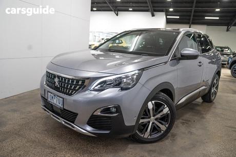 Grey 2018 Peugeot 3008 Wagon Allure