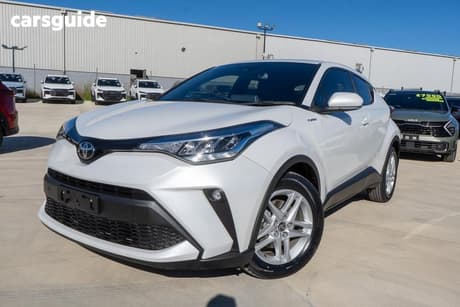 White 2022 Toyota C-HR Wagon Gxl (2Wd)