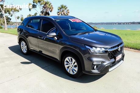 Grey 2023 Suzuki S-Cross Wagon Allgrip