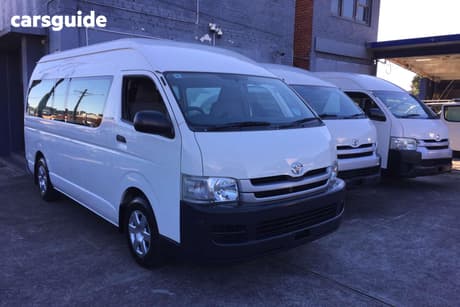 White 2010 Toyota HiAce Bus Commuter