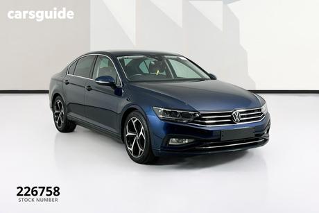 Blue 2022 Volkswagen Passat Sedan 140Tsi Business