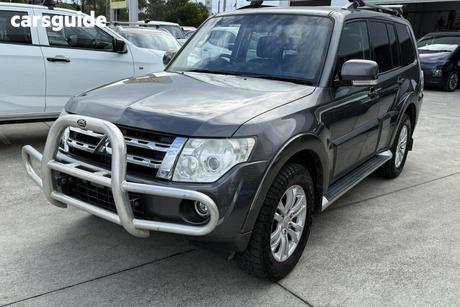 Grey 2014 Mitsubishi Pajero Wagon Vr-X Lwb (4X4)