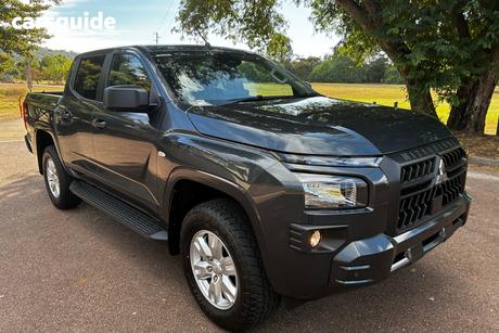 Grey 2026 Mitsubishi Triton Double Cab Pick Up Glx+ (4X4)