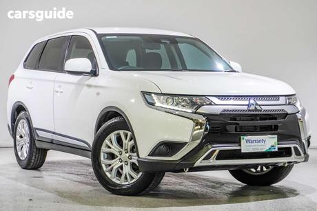 White 2021 Mitsubishi Outlander Wagon Es 7 Seat (2Wd)