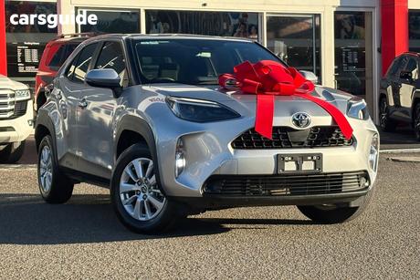 Silver 2023 Toyota Yaris Cross Wagon Gx
