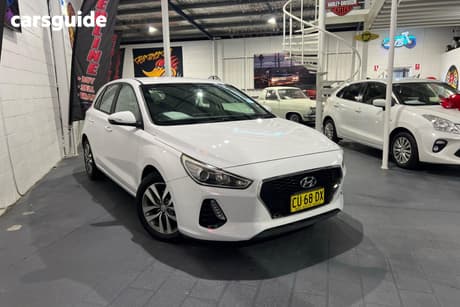 White 2017 Hyundai I30 Hatchback Active