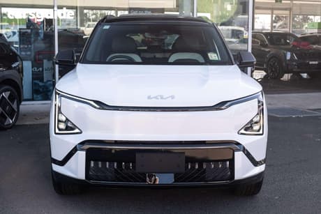 White 2026 Kia EV5 Wagon Gt-Line Awd Lr