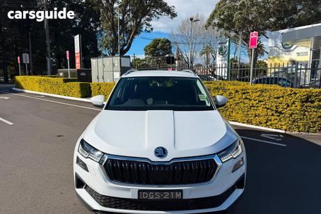 White 2025 Skoda Karoq Wagon Select 110Tsi