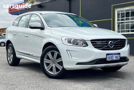 White 2015 Volvo XC60 Wagon D4 Luxury