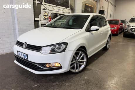 White 2016 Volkswagen Polo Hatchback 81 Tsi Comfortline