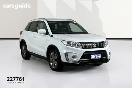 White 2023 Suzuki Vitara Wagon 1.6L