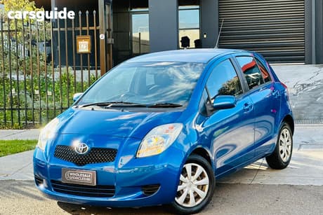 Blue 2006 Toyota Yaris Hatchback Yrs