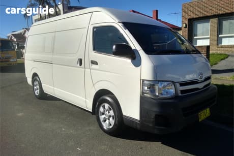 White 2013 Toyota HiAce Van Slwb