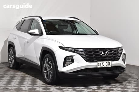 White 2021 Hyundai Tucson Wagon Elite (Awd)