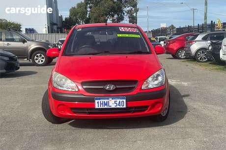 Red 2010 Hyundai Getz Hatchback Sx
