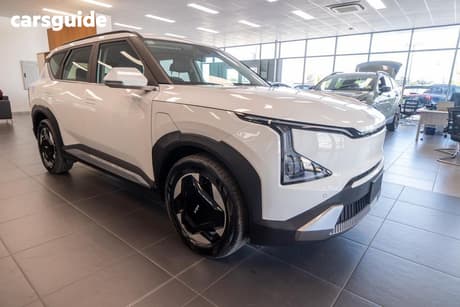 White 2024 Kia EV5 Wagon Air 2Wd Sr